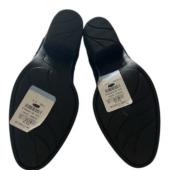 NWT Born Kerri Booties - Picture 8 of 10